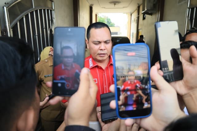 KOTA SERANG BERDUKA: Mantan Wali Kota Syafrudin Wafat, Budi Rustandi Kenang Sosok Senior dan Sinergi Hangat
