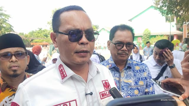 Pemkot Serang Salurkan 24 Ribu Seragam Sekolah Gratis, Ringankan Beban Orang Tua